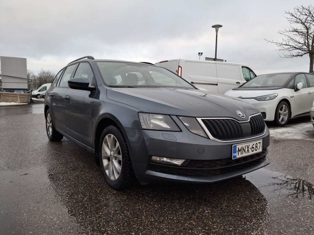Skoda Octavia 2019 Harmaa