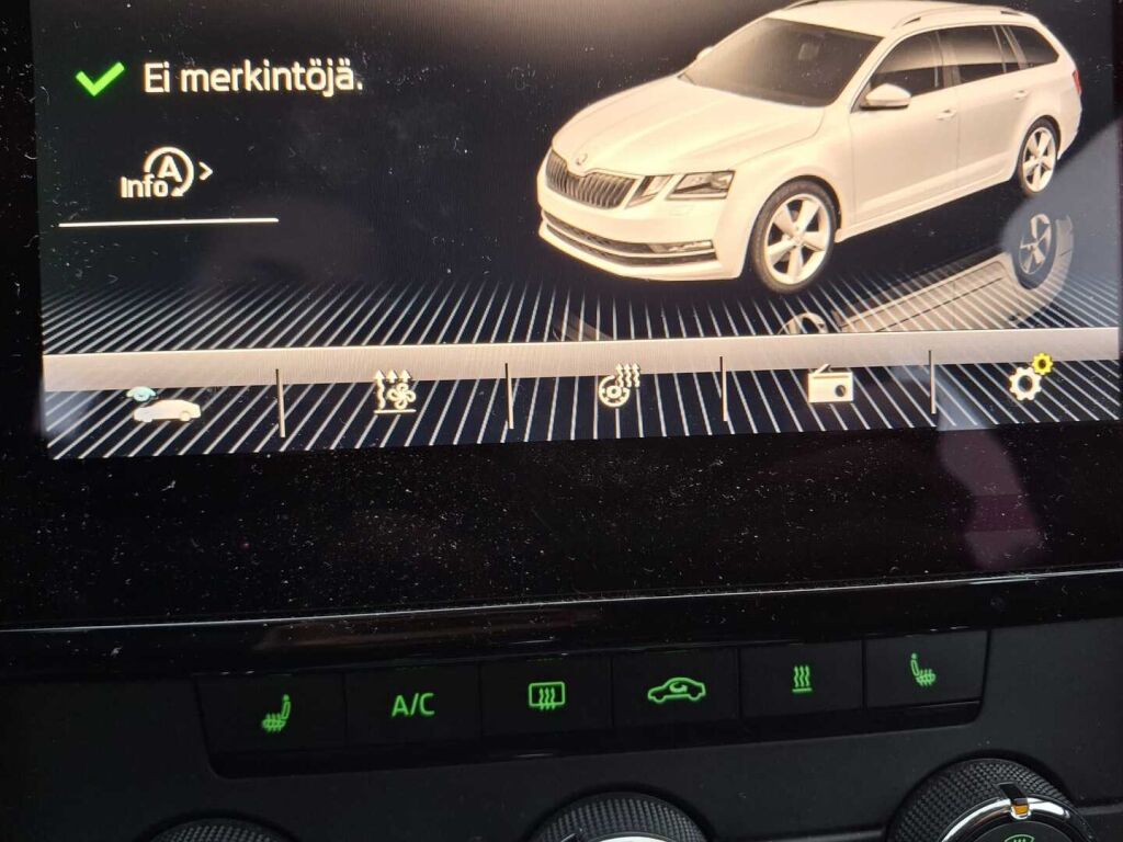 Skoda Octavia 2019 Harmaa