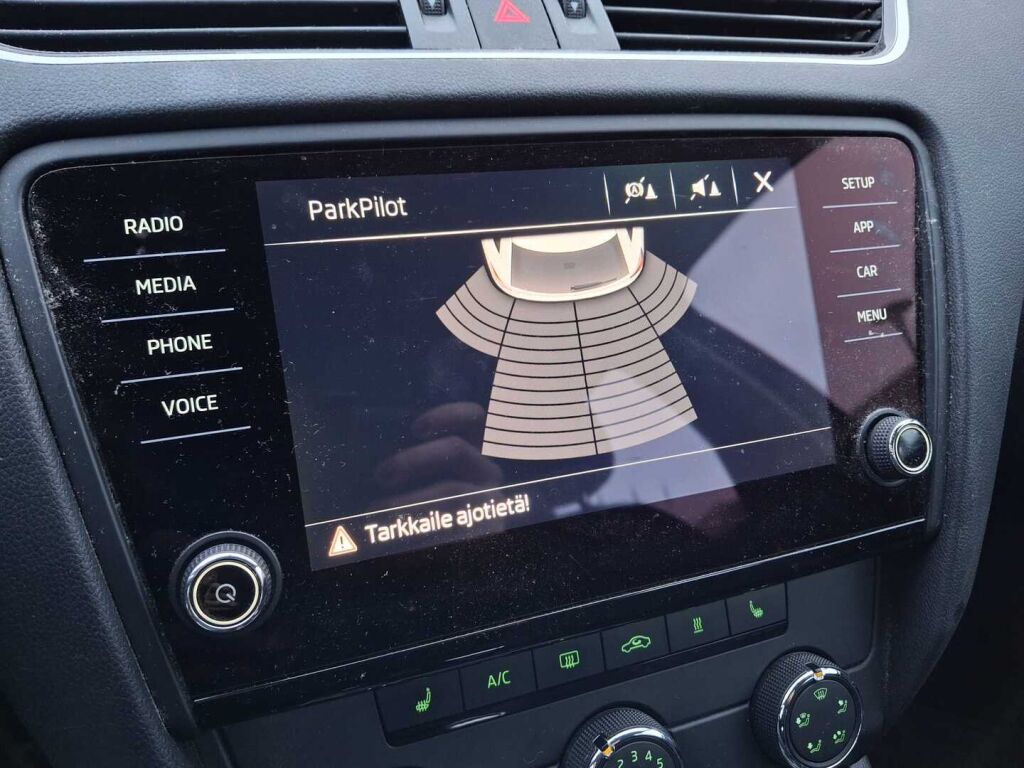 Skoda Octavia 2019 Harmaa