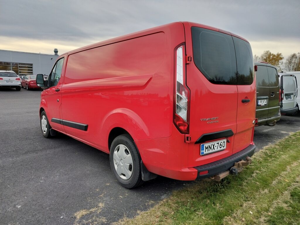Ford Transit Custom 2019 Punainen