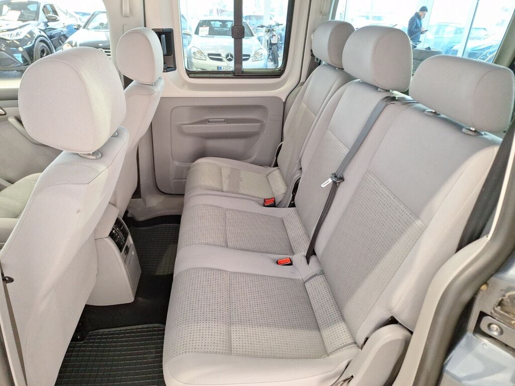 Volkswagen Caddy Maxi 2009 Harmaa