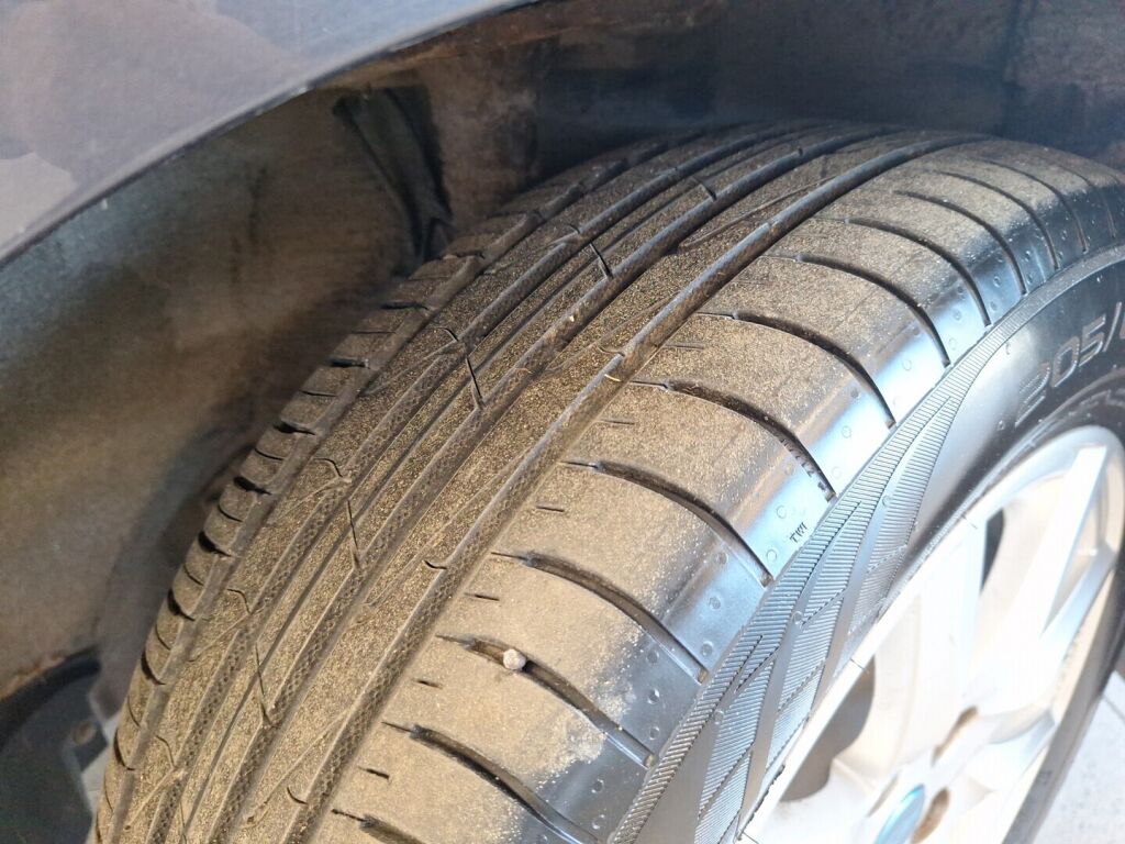 Toyota Avensis 2009 Sininen