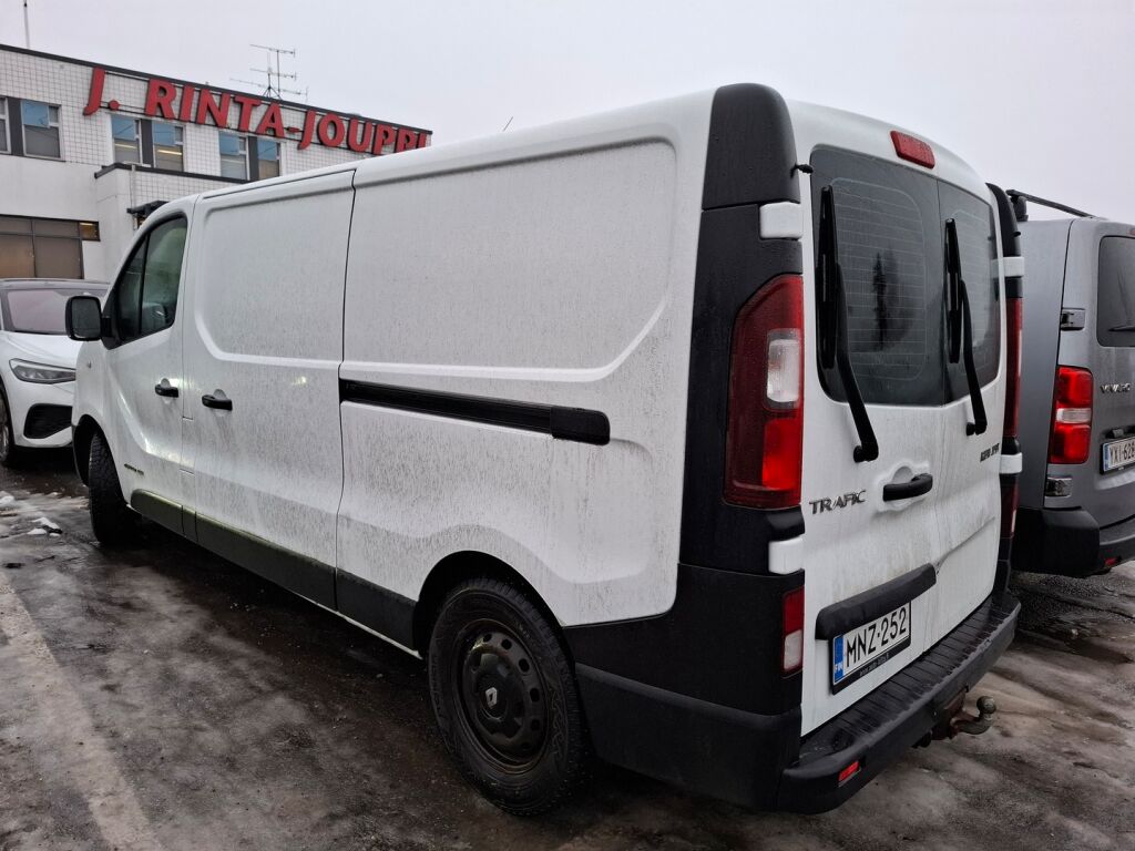 Renault Trafic 2016 Valkoinen