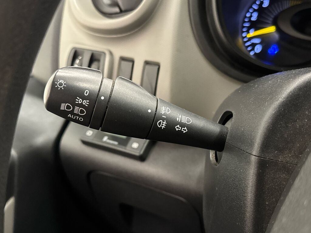 Renault Trafic 2016 Valkoinen