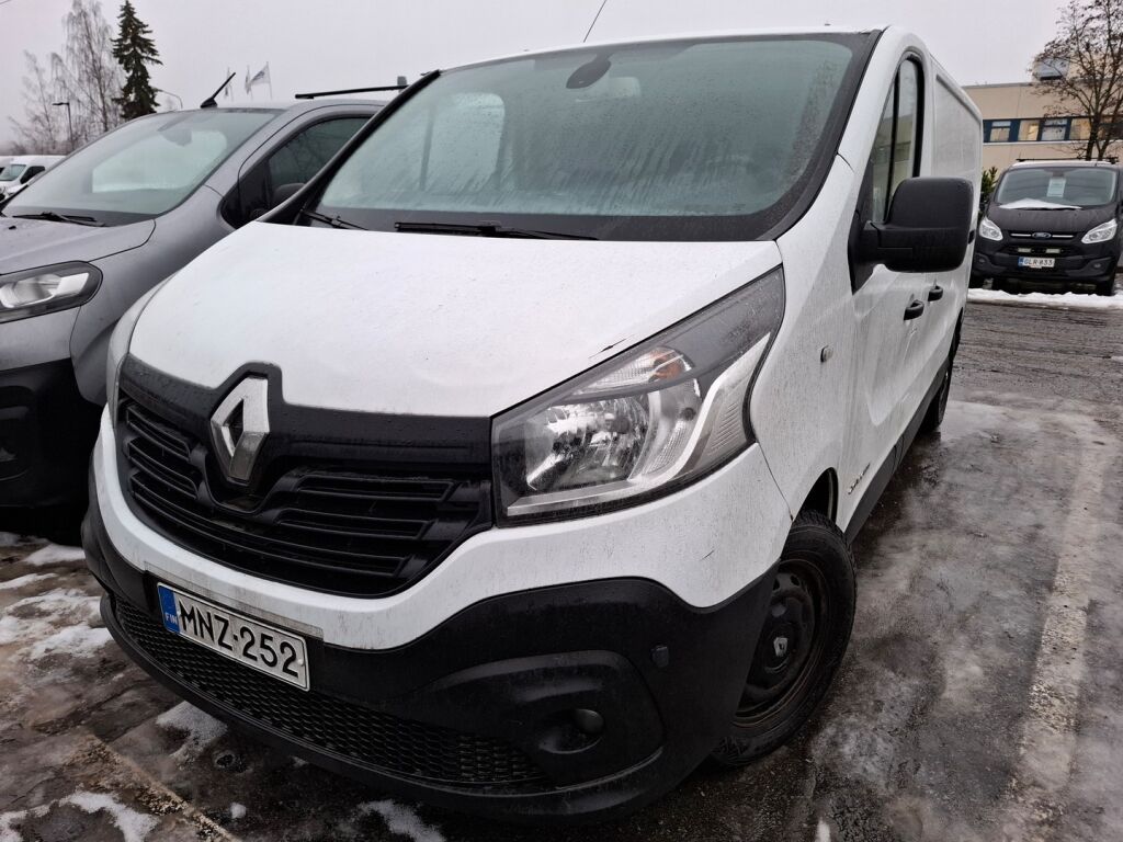 Renault Trafic 2016 Valkoinen