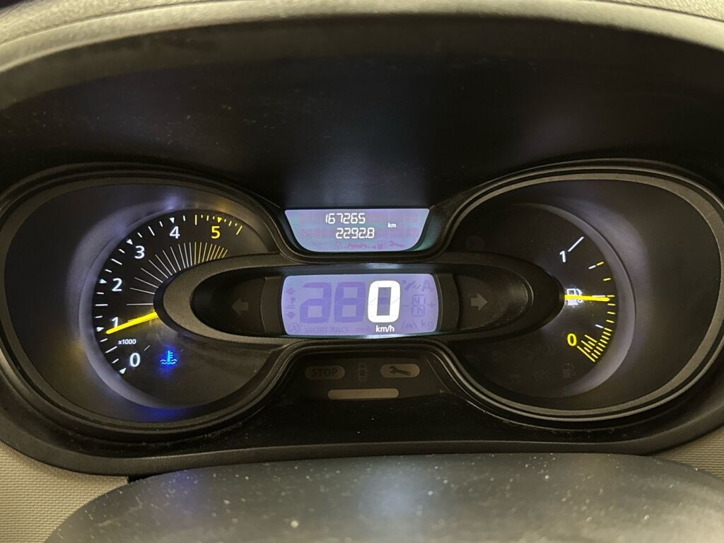 Renault Trafic 2016 Valkoinen