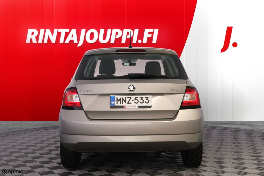 Skoda Fabia 2016 Ruskea (beige)