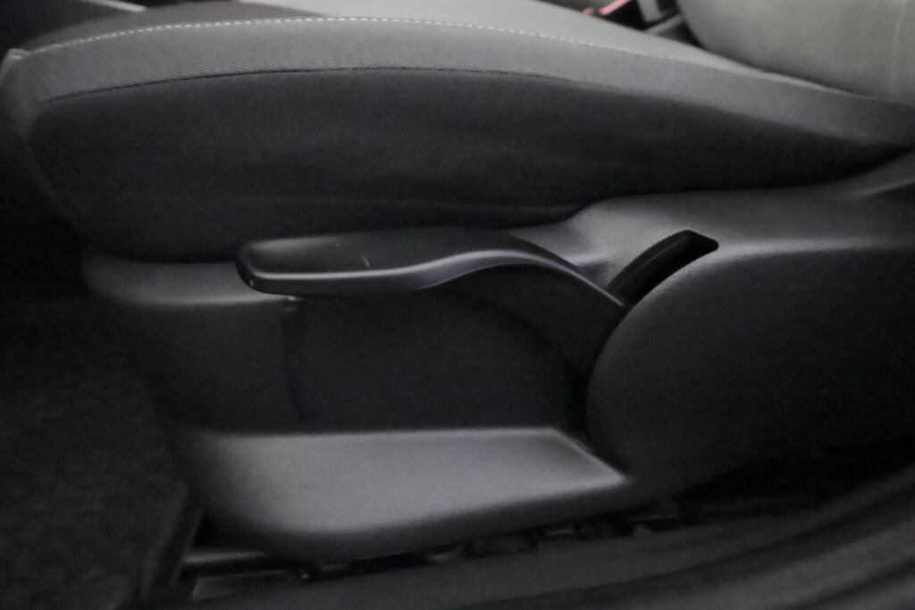 Skoda Fabia 2016 Ruskea (beige)