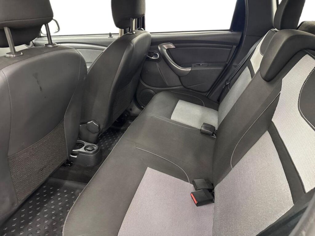 Dacia Duster 2016 Sininen