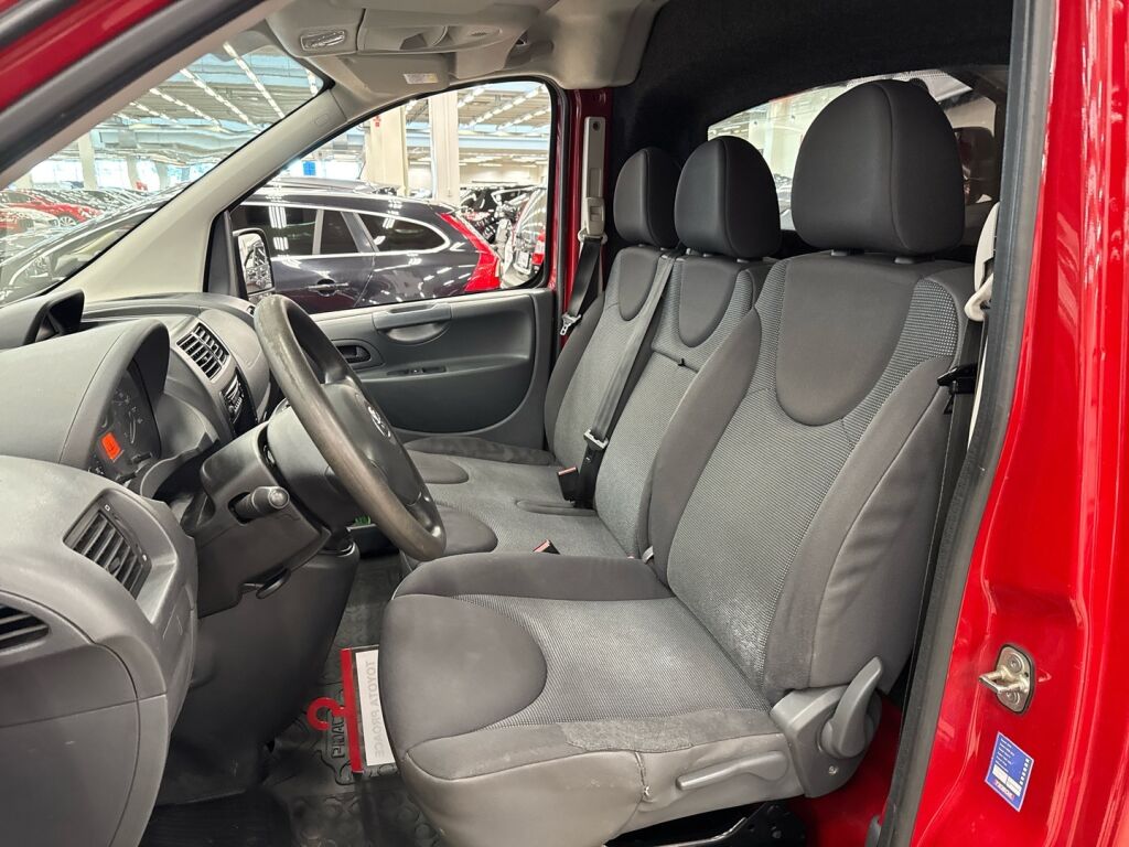 Toyota Proace 2015 Punainen