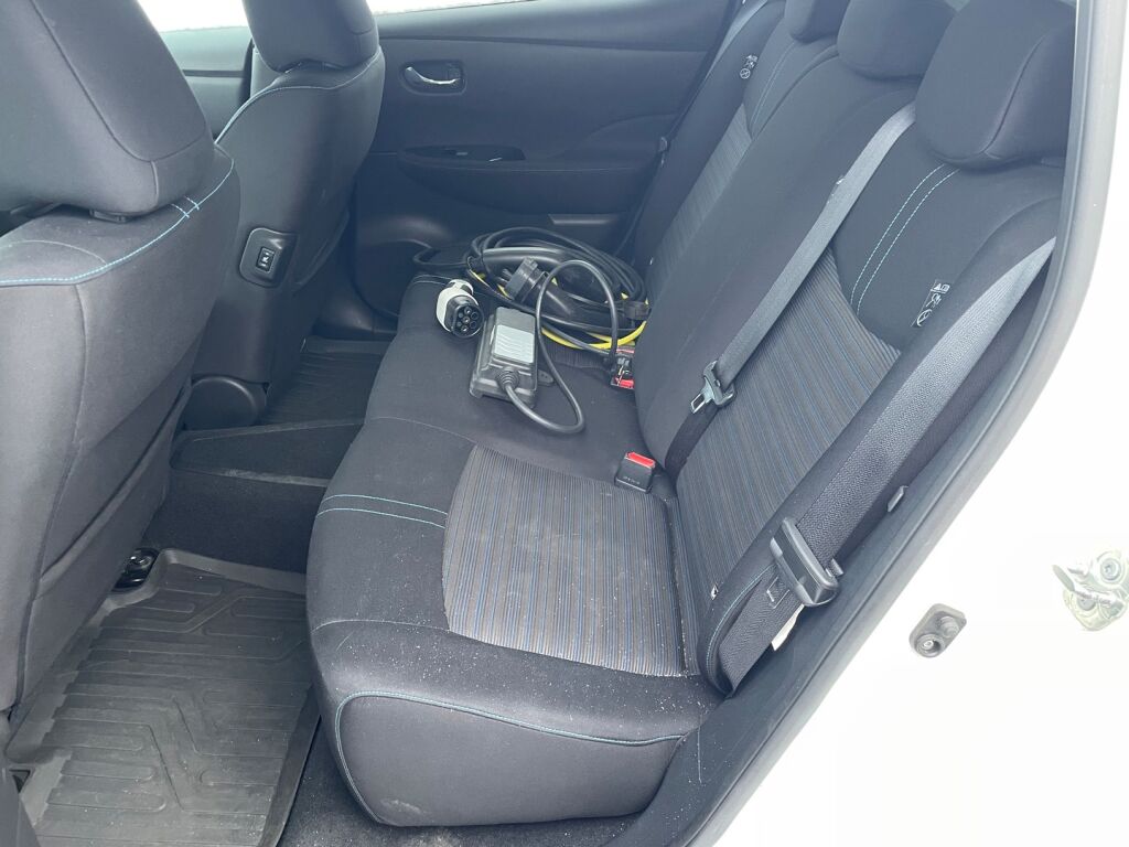 Nissan Leaf 2018 Valkoinen