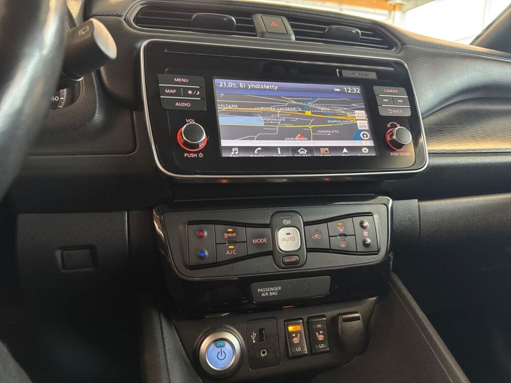 Nissan Leaf 2018 Valkoinen