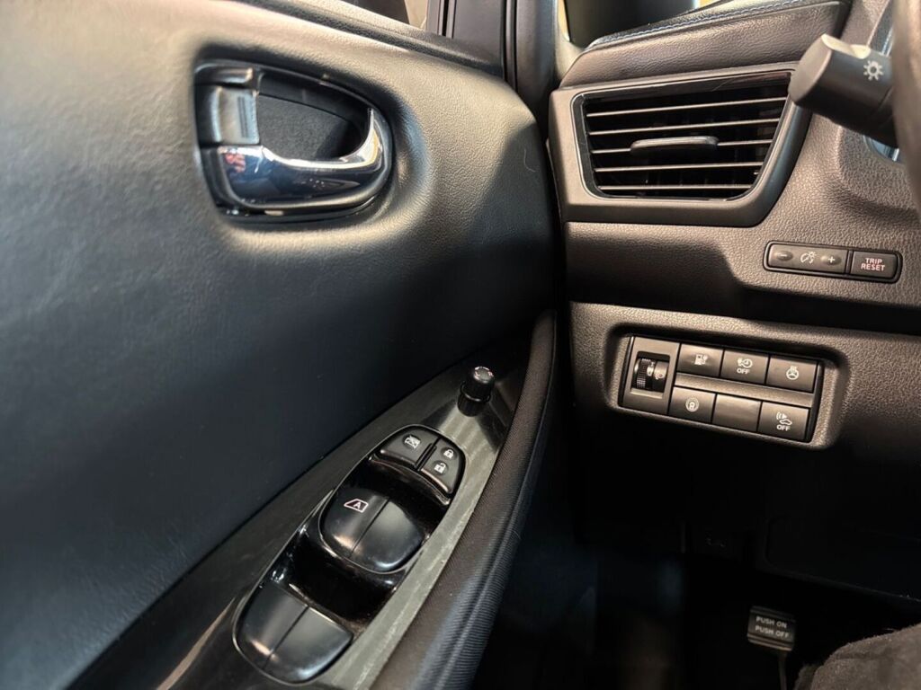 Nissan Leaf 2018 Valkoinen