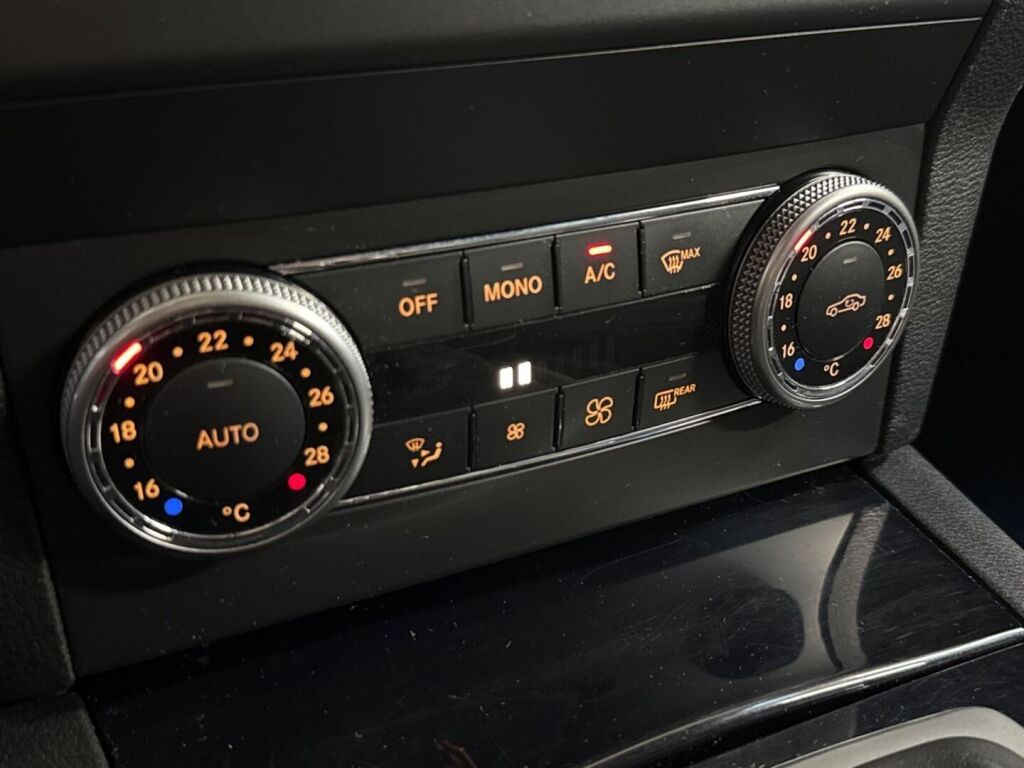 Mercedes-Benz GLK 2009 