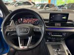 Audi Q5 2020 Sininen