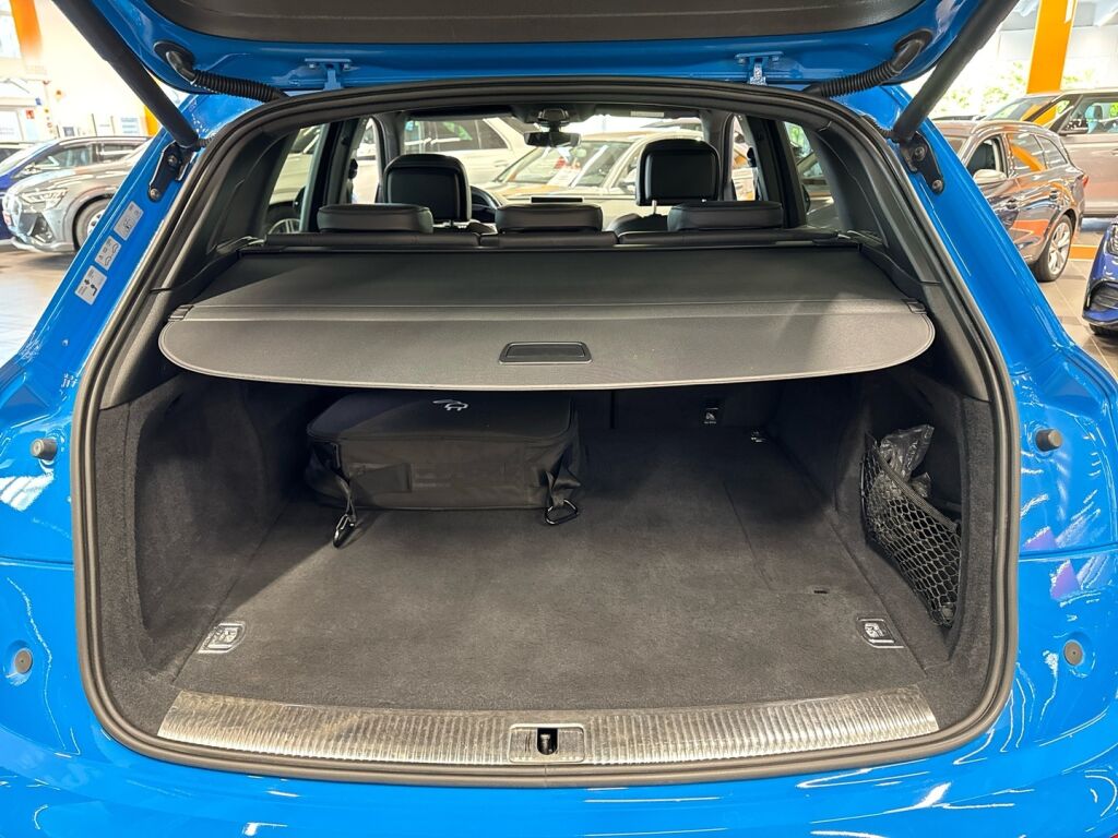 Audi Q5 2020 Sininen