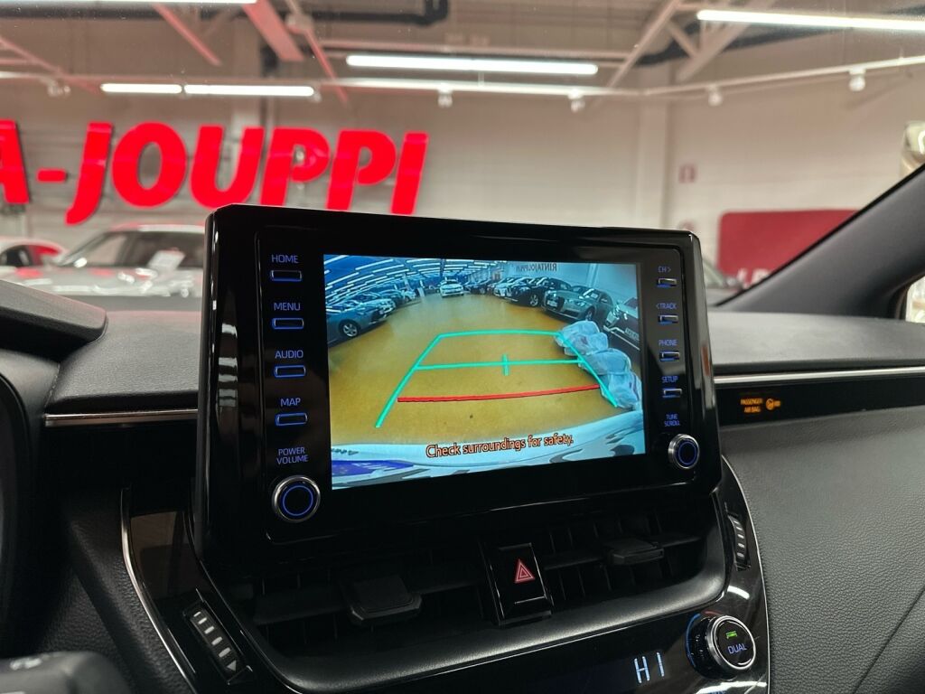 Toyota Corolla 2022 Valkoinen