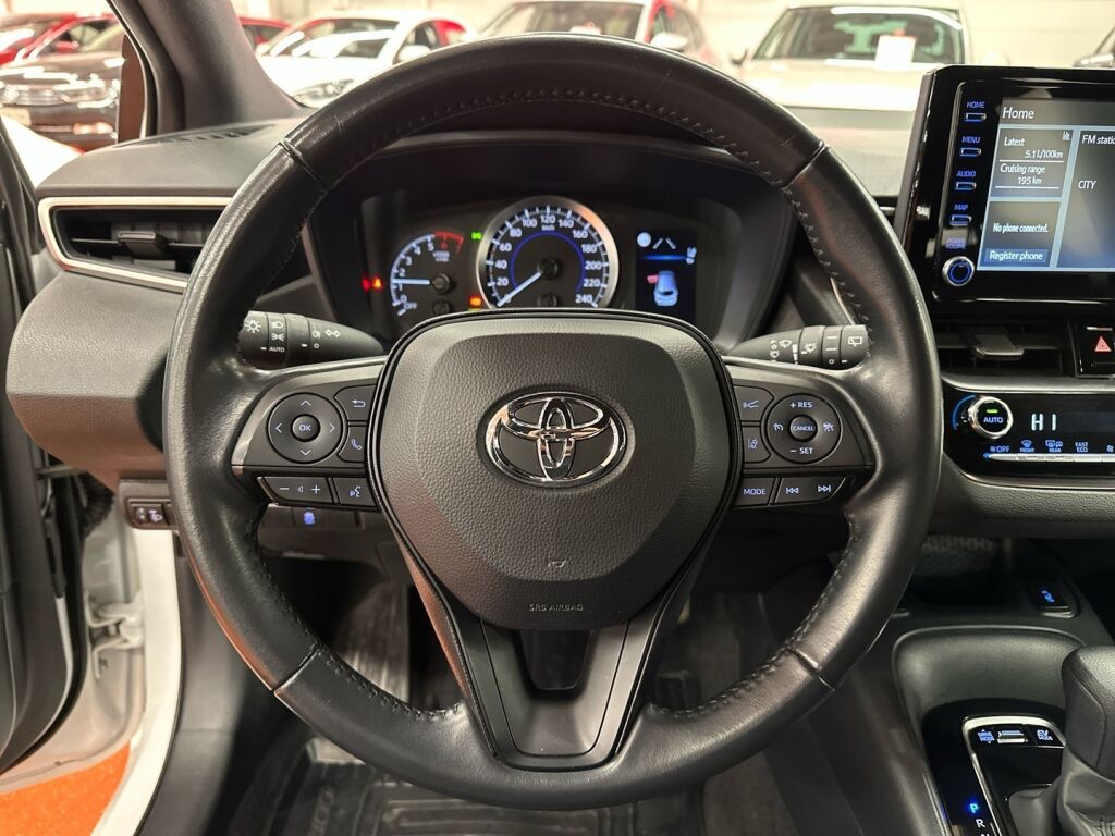 Toyota Corolla 2022 Valkoinen