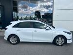 Kia Ceed 2022 Valkoinen