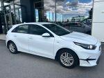 Kia Ceed 2022 Valkoinen