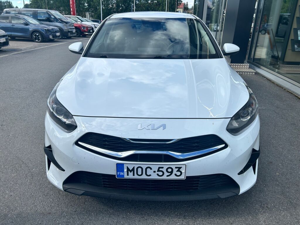 Kia Ceed 2022 Valkoinen