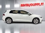 Volkswagen Golf 2023 Valkoinen