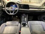 Volkswagen Golf 2023 Valkoinen