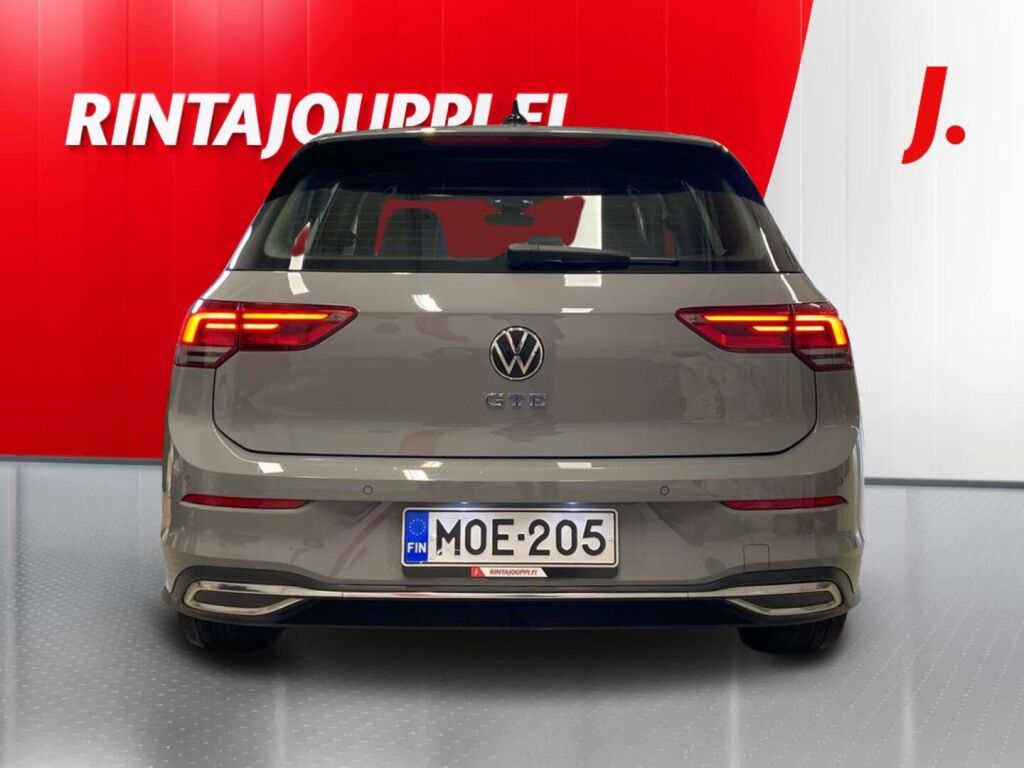 Volkswagen Golf 2022 Harmaa
