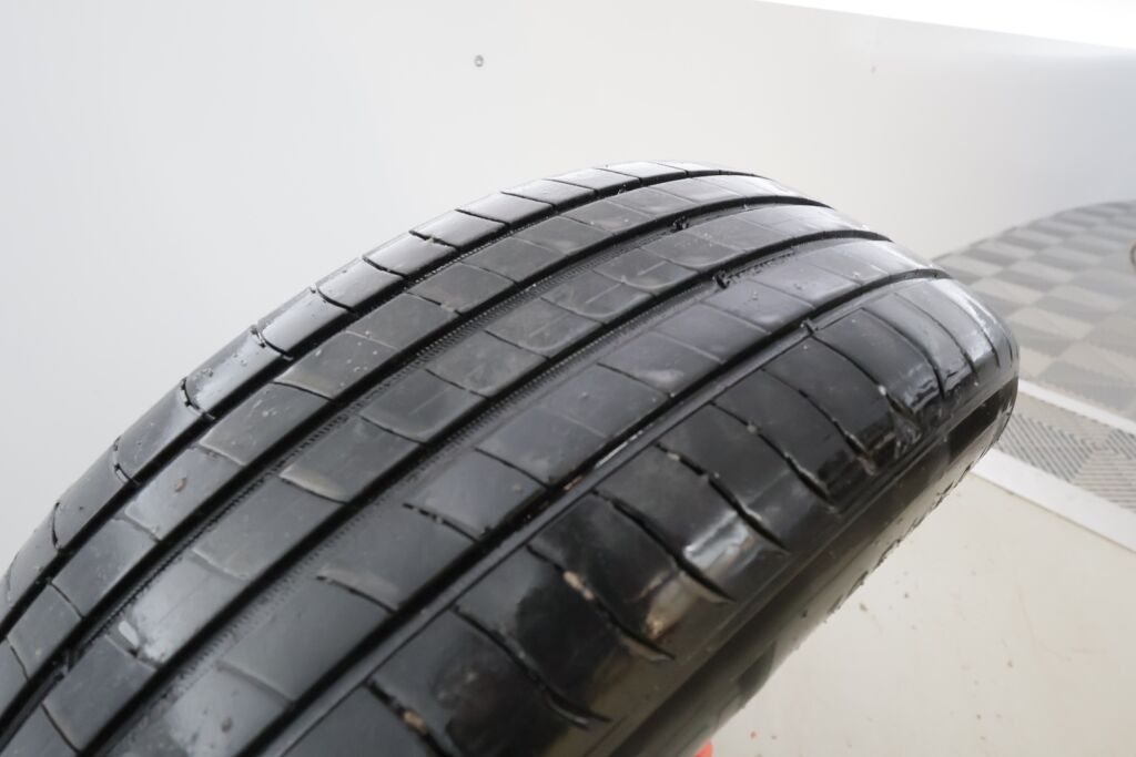 Kia Stonic 2022 Valkoinen