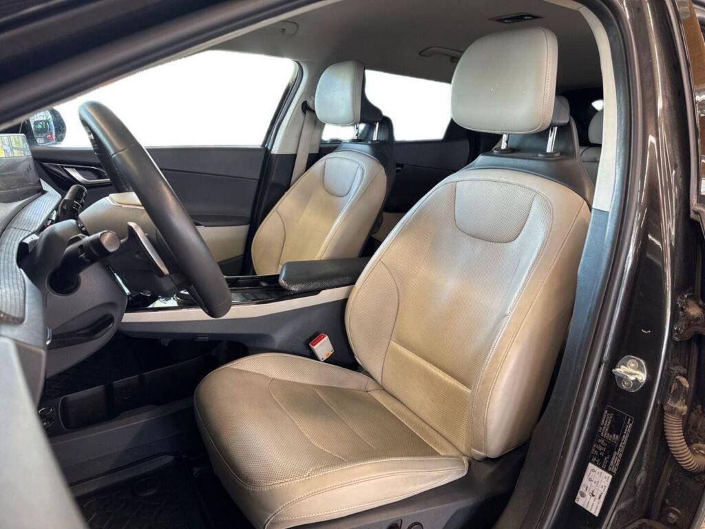 Kia EV6 2022 Harmaa