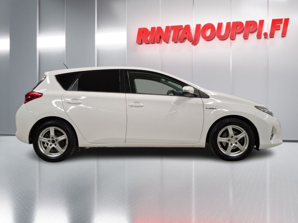 Toyota Auris 2014 Valkoinen