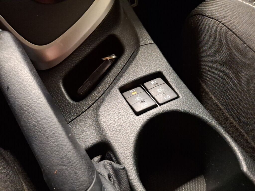 Toyota Auris 2014 Valkoinen