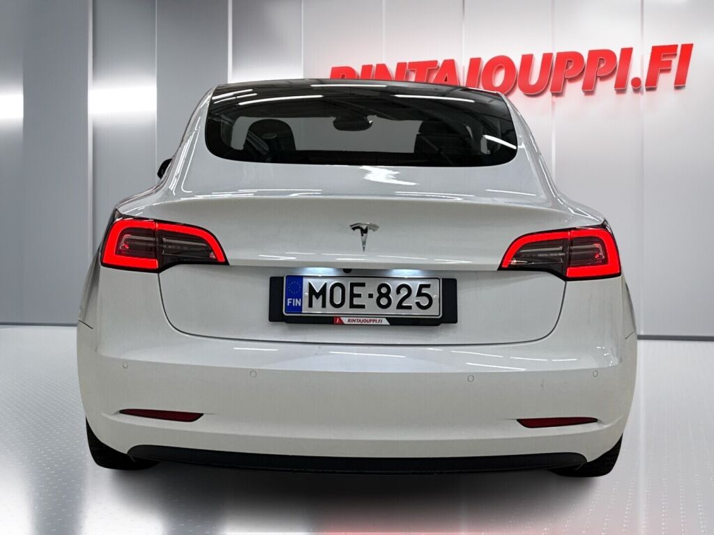 Tesla Model 3 2021 Valkoinen