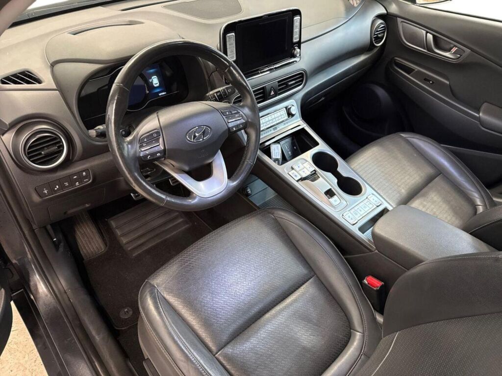 Hyundai KONA 2019 Harmaa