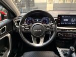 Kia Ceed 2022 Punainen