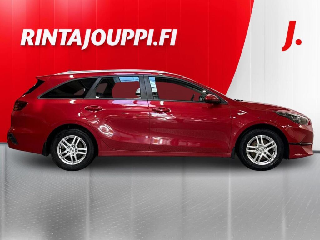 Kia Ceed 2022 Punainen