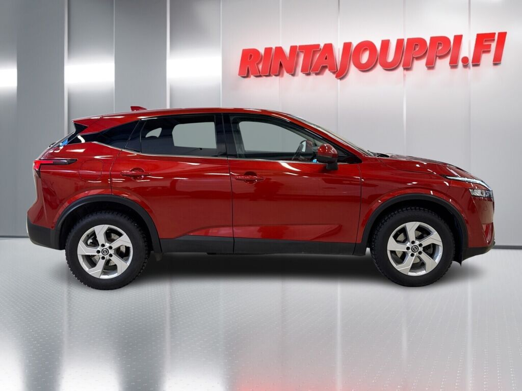 Nissan Qashqai 2022 Punainen