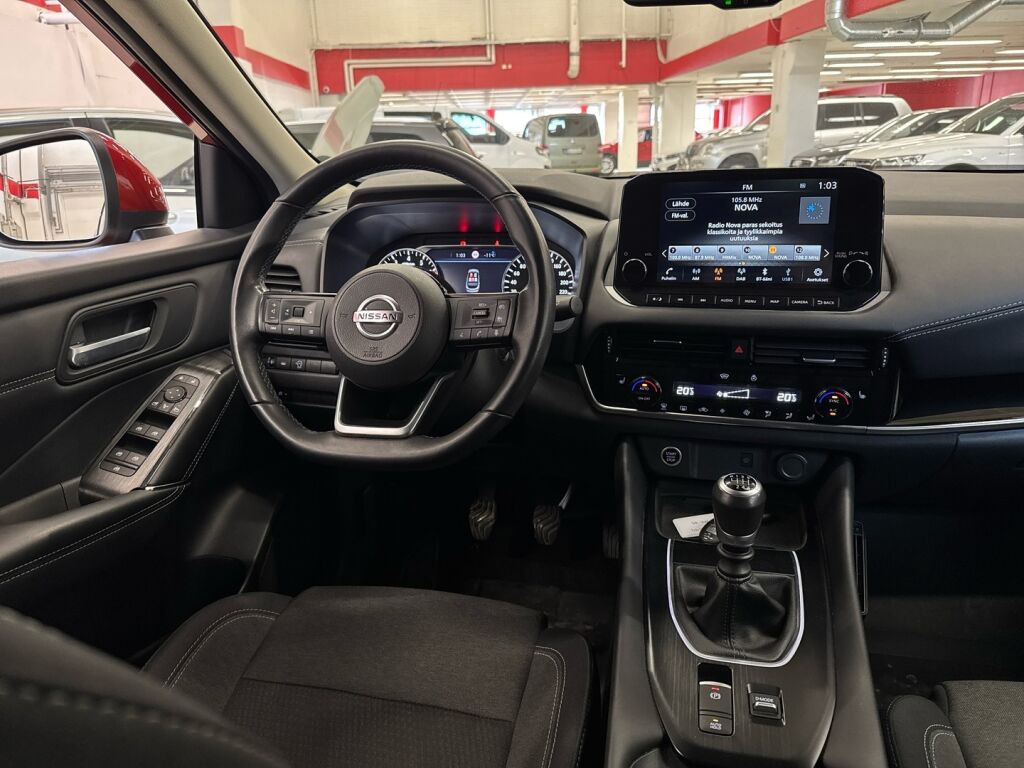 Nissan Qashqai 2022 Punainen