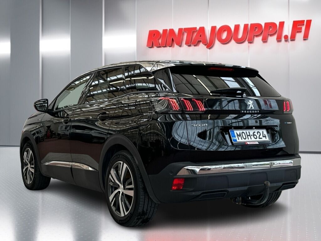 Peugeot 3008 2022 Musta