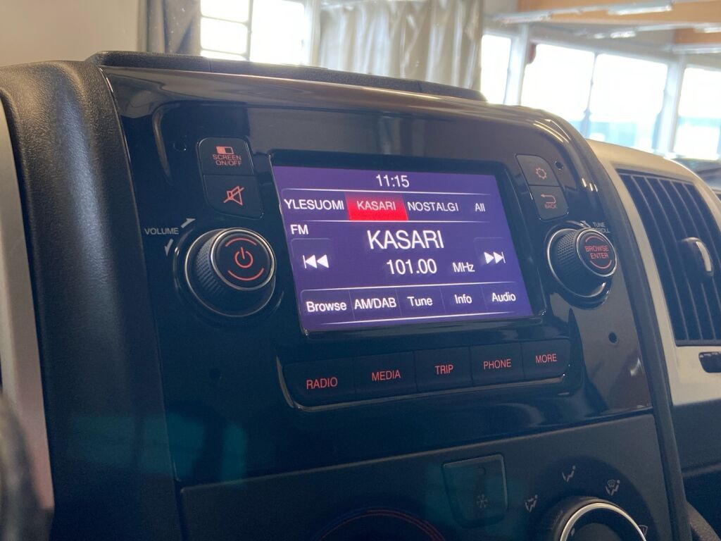 Opel Movano 2022 Musta