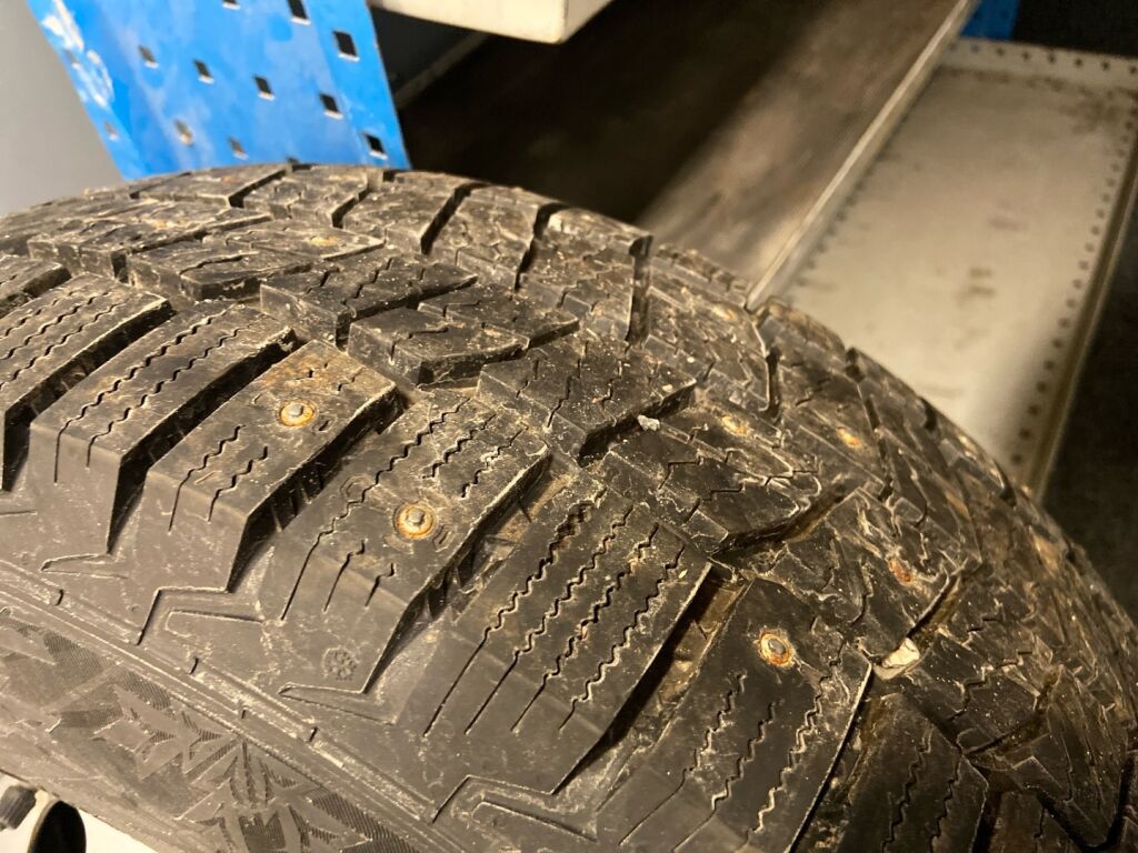 Opel Movano 2022 Musta