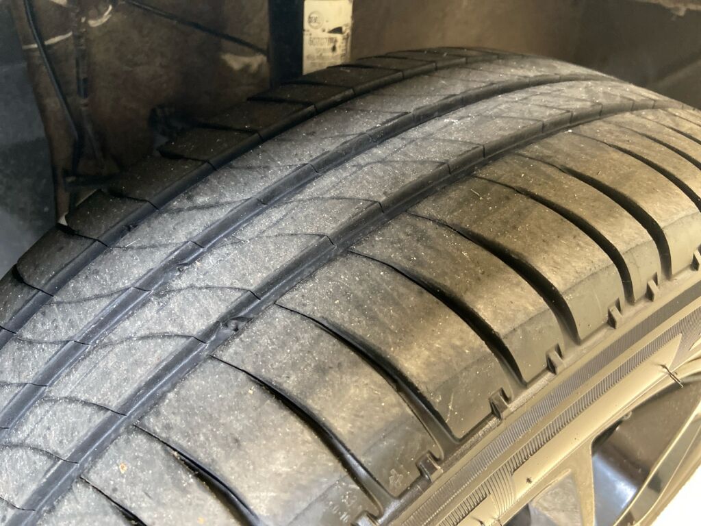 Opel Movano 2022 Musta