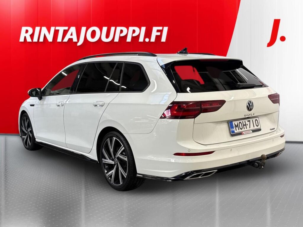 Volkswagen Golf 2022 Valkoinen