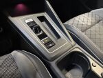 Volkswagen Golf 2022 Valkoinen