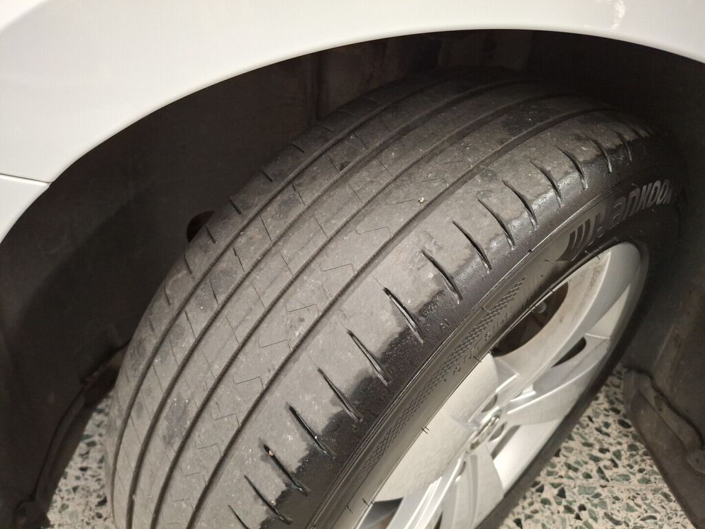 Skoda Superb 2022 Valkoinen