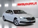 Skoda Superb 2022 Valkoinen