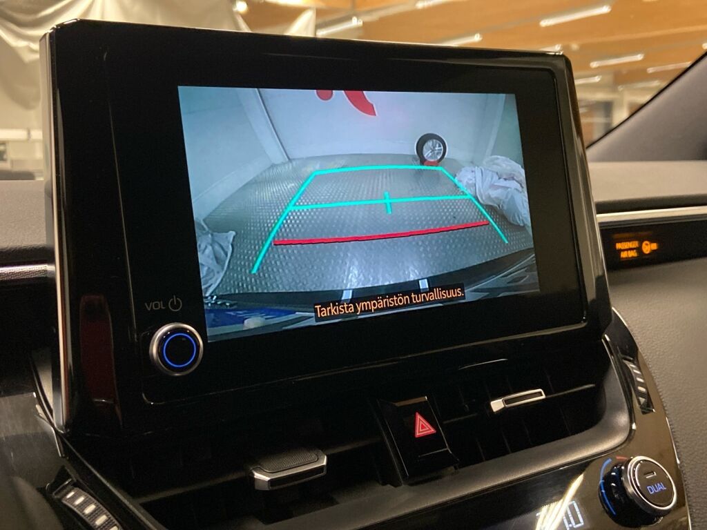 Toyota Corolla 2022 Musta