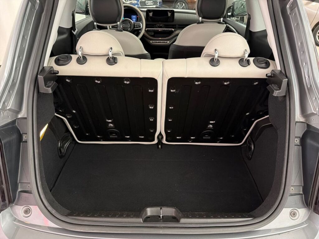 Fiat 500e 2022 Harmaa
