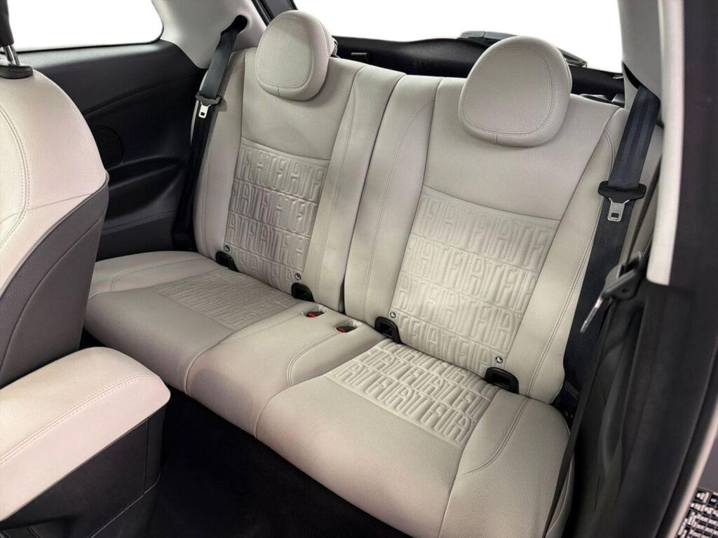 Fiat 500e 2022 Harmaa