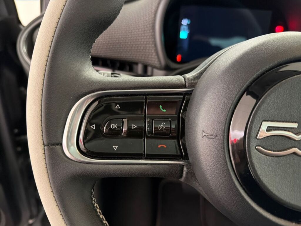 Fiat 500e 2022 Harmaa